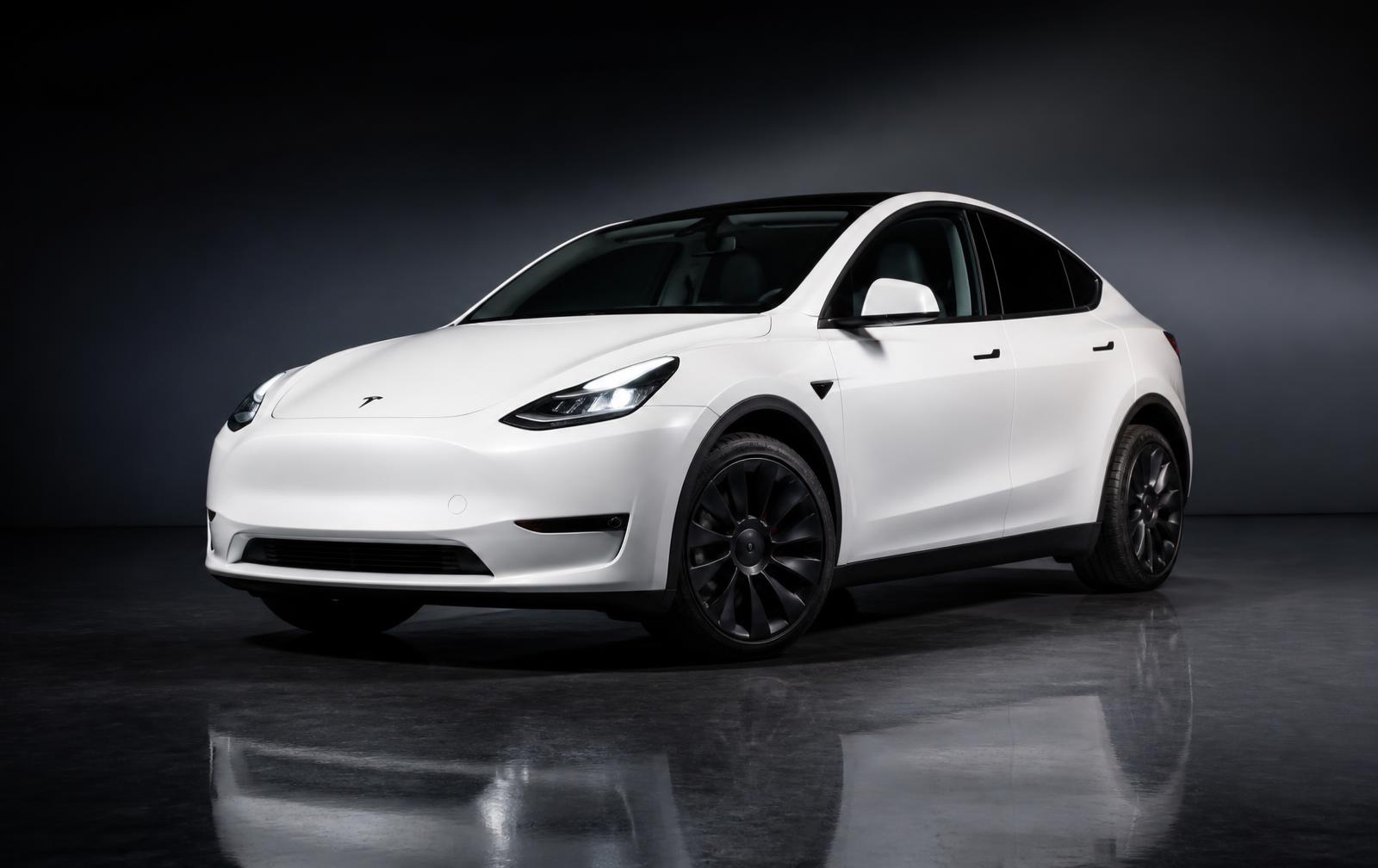 Tesla Model Y Long Range